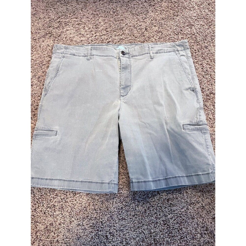 Tommy Bahama Men's Light Gray Cargo Hybrid Shorts Size 40 Cotton Lyocell Stretch